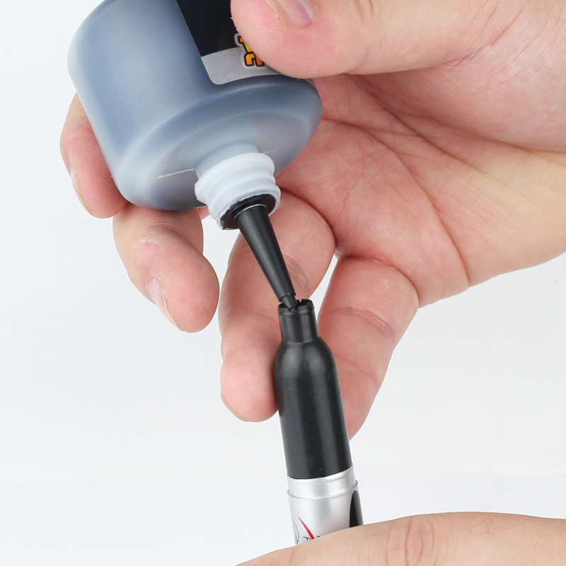 防水油性マーカーペンとインクセット黒/赤/青アートマーカー  - Illustration Marker Set のレビューと価格