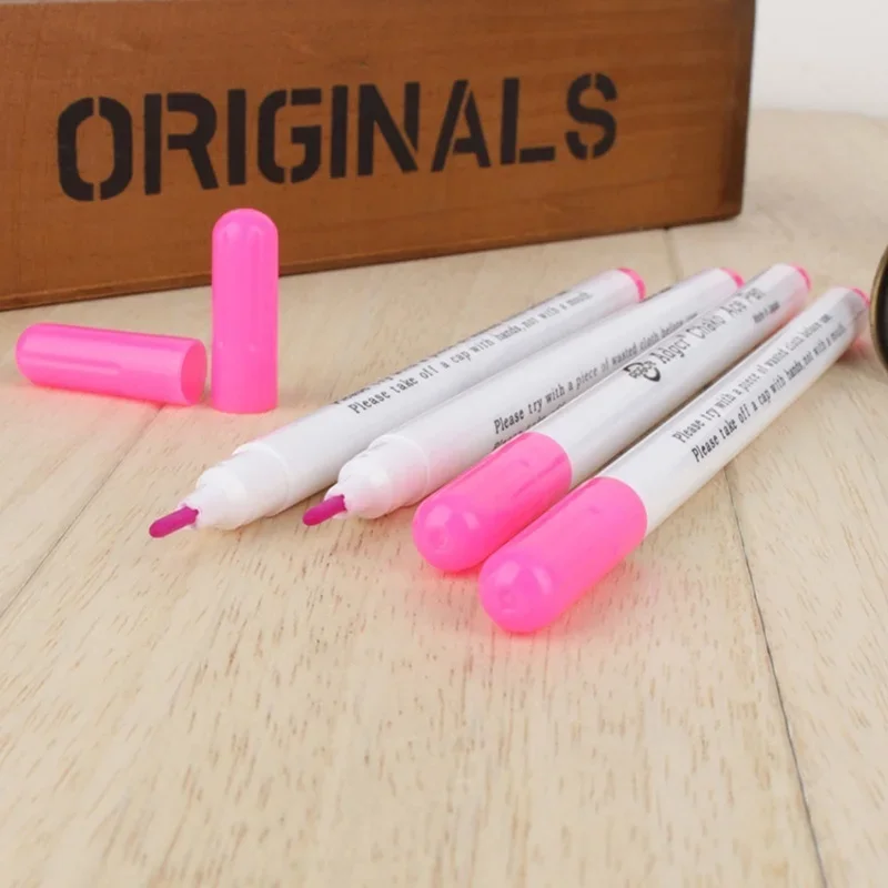 水溶性消えるペンステッチマーカー生地にグリッドを描く刺繍一時 - Illustration Marker Set のレビューと価格