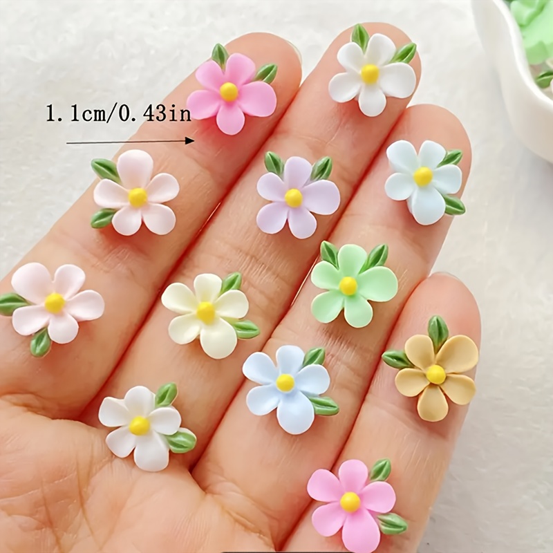 20個入り樹脂製ミニフラワー＆リーフフラットバックチャーム  - Art Craft Leaves のレビューと価格